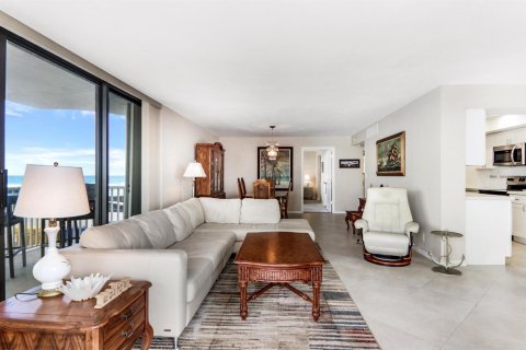 Condo in Riviera Beach, Florida, 2 bedrooms  № 2154976 - photo 6