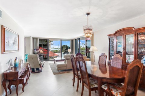 Condo in Riviera Beach, Florida, 2 bedrooms  № 2154976 - photo 10