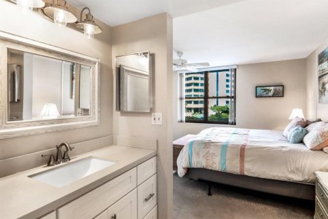 Condo in Riviera Beach, Florida, 2 bedrooms  № 2154976 - photo 19