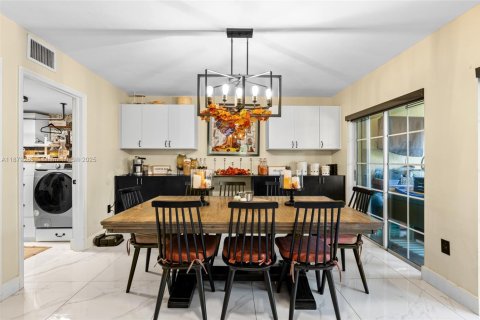 Купить виллу или дом в Майами, Флорида 4 спальни, 206.43м2, № 1931797 - фото 8