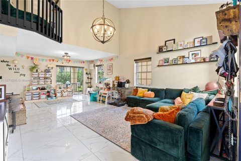 Купить виллу или дом в Майами, Флорида 4 спальни, 206.43м2, № 1931797 - фото 2