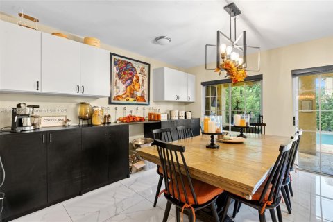 Купить виллу или дом в Майами, Флорида 4 спальни, 206.43м2, № 1931797 - фото 9