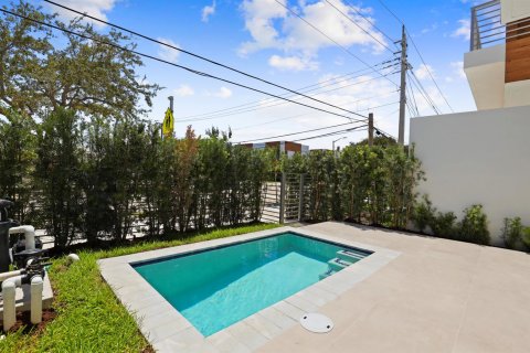 Adosado en venta en Fort Lauderdale, Florida, 3 dormitorios, 189.15 m2 № 2379993 - foto 21