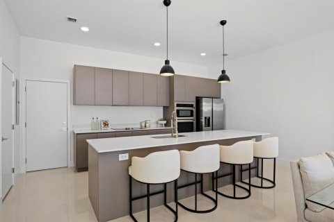 Adosado en venta en Fort Lauderdale, Florida, 3 dormitorios, 189.15 m2 № 2379993 - foto 8