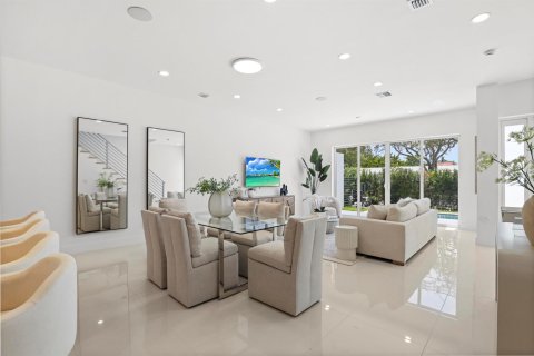Adosado en venta en Fort Lauderdale, Florida, 3 dormitorios, 189.15 m2 № 2379993 - foto 6