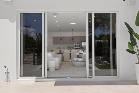Adosado en venta en Fort Lauderdale, Florida, 3 dormitorios, 189.15 m2 № 2379993 - foto 26