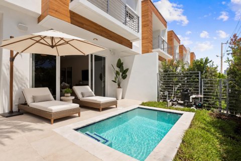 Adosado en venta en Fort Lauderdale, Florida, 3 dormitorios, 189.15 m2 № 2379993 - foto 23