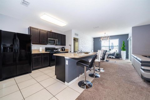 Casa en alquiler en Kissimmee, Florida, 3 dormitorios, 157 m2 № 1906843 - foto 6