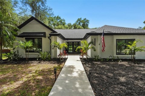 Villa ou maison à vendre à Bradenton, Floride: 4 chambres, 193.05 m2 № 2201625 - photo 2
