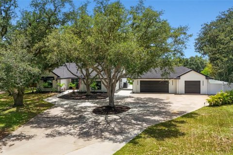 Villa ou maison à Bradenton, Floride 4 chambres, 193.05 m2 № 2201625