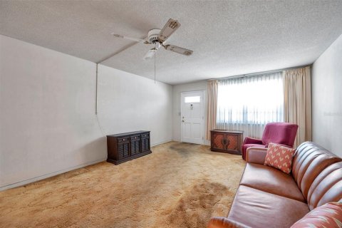 Condominio en venta en Gulfport, Florida, 2 dormitorios, 104.05 m2 № 1717057 - foto 14