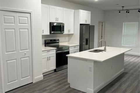 Villa ou maison à vendre à Ocala, Floride: 4 chambres, 152.73 m2 № 2108821 - photo 3