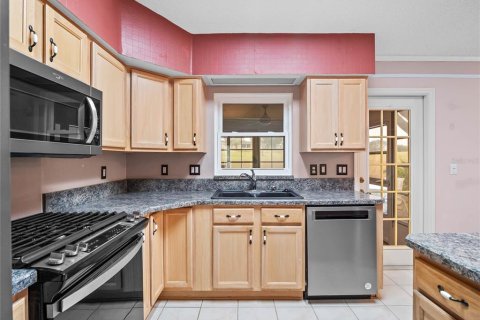 Casa en venta en Leesburg, Florida, 2 dormitorios, 137.77 m2 № 1537118 - foto 14