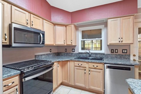 Casa en venta en Leesburg, Florida, 2 dormitorios, 137.77 m2 № 1537118 - foto 15