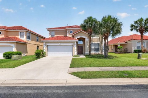 House in Davenport, Florida 6 bedrooms, 257.43 sq.m. № 2234600 - photo 2