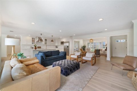 Villa ou maison à vendre à Maitland, Floride: 4 chambres, 229.75 m2 № 2149903 - photo 5
