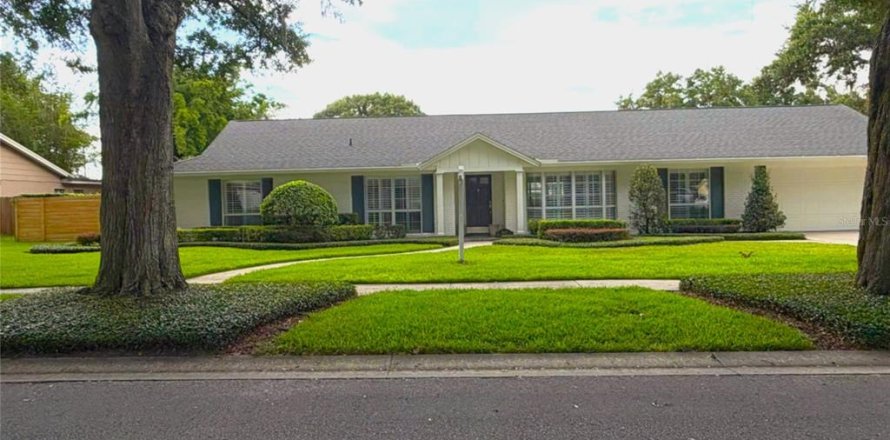 Villa ou maison à Maitland, Floride 4 chambres, 229.75 m2 № 2149903