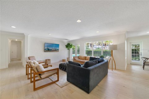 Villa ou maison à vendre à Maitland, Floride: 4 chambres, 229.75 m2 № 2149903 - photo 14