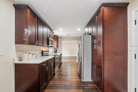 Casa en venta en Plant City, Florida, 3 dormitorios, 157.47 m2 № 2219720 - foto 8