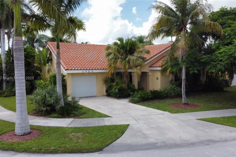 Casa en venta en Homestead, Florida, 3 dormitorios, 146.04 m2 № 1932755 - foto 28