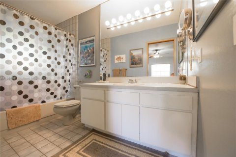 Casa en venta en Homestead, Florida, 3 dormitorios, 146.04 m2 № 1932755 - foto 13