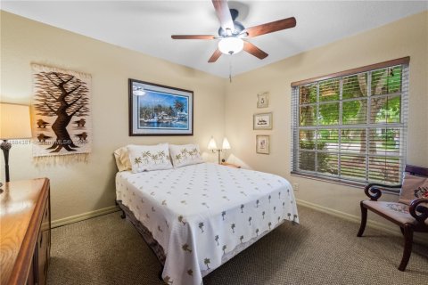 Casa en venta en Homestead, Florida, 3 dormitorios, 146.04 m2 № 1932755 - foto 11