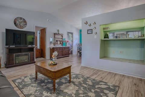 Casa en venta en Webster, Florida, 2 dormitorios, 99.96 m2 № 1526112 - foto 5