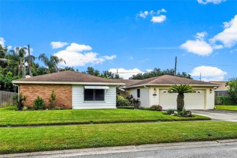 Casa en venta en Orlando, Florida, 4 dormitorios, 179.67 m2 № 1910798 - foto 11
