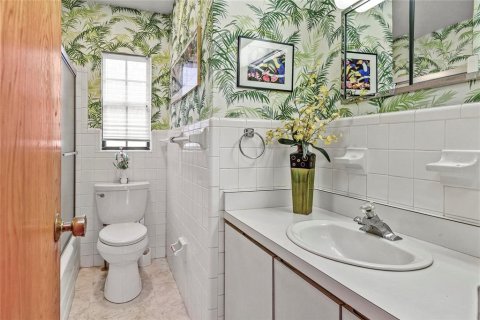 Casa en venta en Orlando, Florida, 4 dormitorios, 179.67 m2 № 1910798 - foto 26