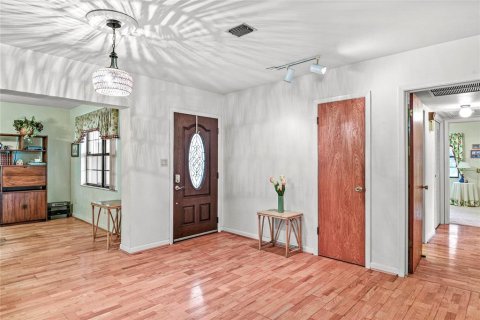 Casa en venta en Orlando, Florida, 4 dormitorios, 179.67 m2 № 1910798 - foto 13