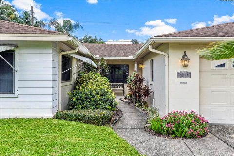 Casa en venta en Orlando, Florida, 4 dormitorios, 179.67 m2 № 1910798 - foto 2