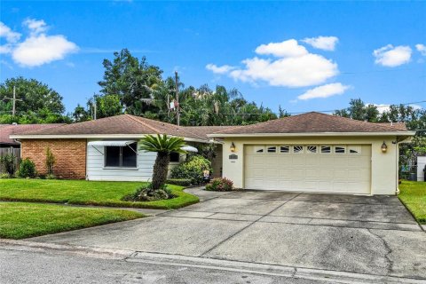 Casa en venta en Orlando, Florida, 4 dormitorios, 179.67 m2 № 1910798 - foto 10