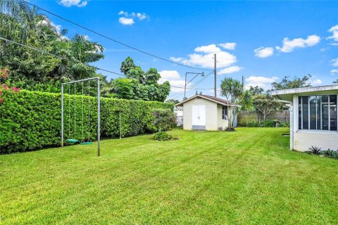 Casa en venta en Orlando, Florida, 4 dormitorios, 179.67 m2 № 1910798 - foto 30