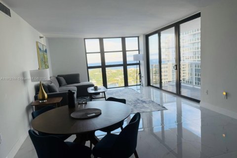 Condo in Aventura, Florida, 2 bedrooms  № 2013529 - photo 5