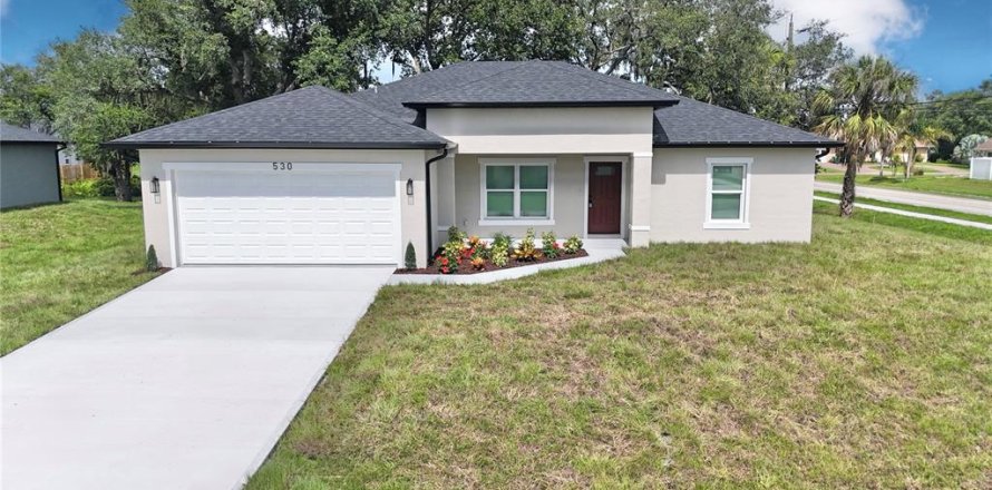 Villa ou maison à Port Charlotte, Floride 4 chambres, 171.13 m2 № 1865831