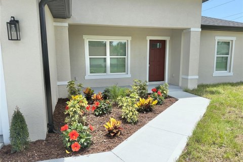Villa ou maison à vendre à Port Charlotte, Floride: 4 chambres, 171.13 m2 № 1865831 - photo 5