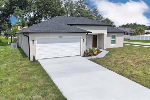 Villa ou maison à vendre à Port Charlotte, Floride: 4 chambres, 171.13 m2 № 1865831 - photo 2