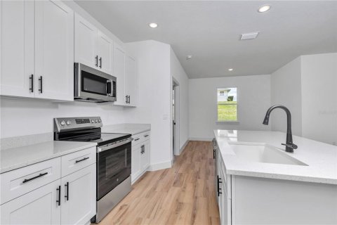 Купить виллу или дом в Уматилла, Флорида 3 комнаты, 143.35м2, № 2148840 - фото 9