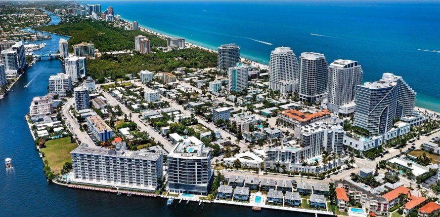Touwnhouse à Fort Lauderdale, Floride 2 chambres, 138.24 m2 № 1117837