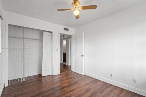 Adosado en venta en Delray Beach, Florida, 4 dormitorios, 148.27 m2 № 1950807 - foto 28