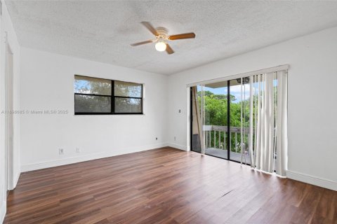 Adosado en venta en Delray Beach, Florida, 4 dormitorios, 148.27 m2 № 1950807 - foto 17