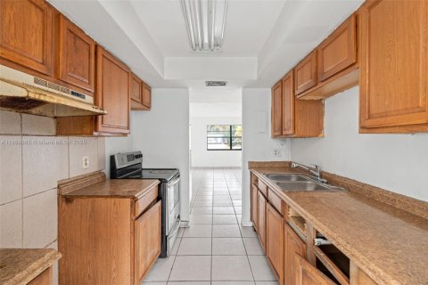 Adosado en venta en Delray Beach, Florida, 4 dormitorios, 148.27 m2 № 1950807 - foto 8