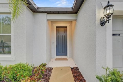House in Valrico, Florida 4 bedrooms, 213.49 sq.m. № 2103549 - photo 3