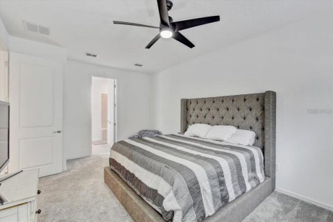 House in Valrico, Florida 4 bedrooms, 213.49 sq.m. № 2103549 - photo 19