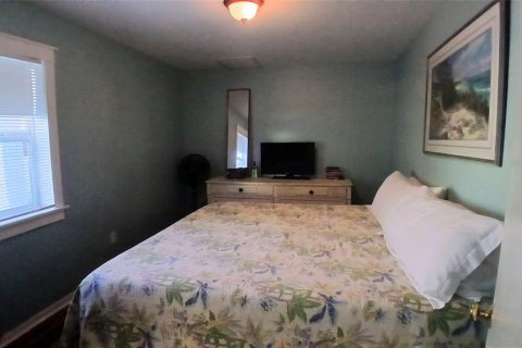 Casa en venta en Tarpon Springs, Florida, 4 dormitorios, 160.63 m2 № 2387308 - foto 11