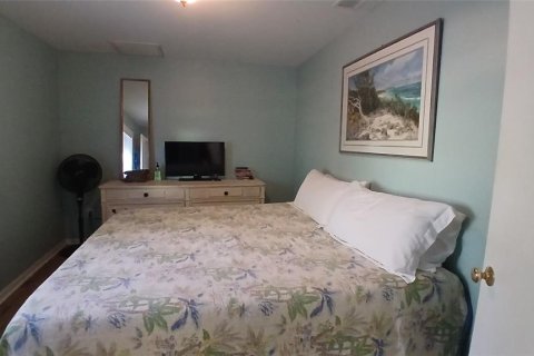 Casa en venta en Tarpon Springs, Florida, 4 dormitorios, 160.63 m2 № 2387308 - foto 12