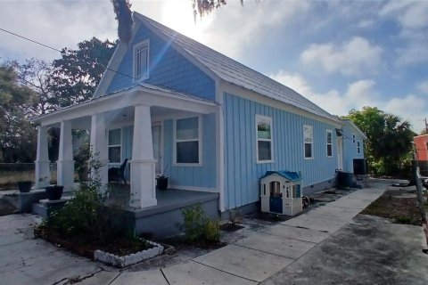 Casa en venta en Tarpon Springs, Florida, 4 dormitorios, 160.63 m2 № 2387308 - foto 4