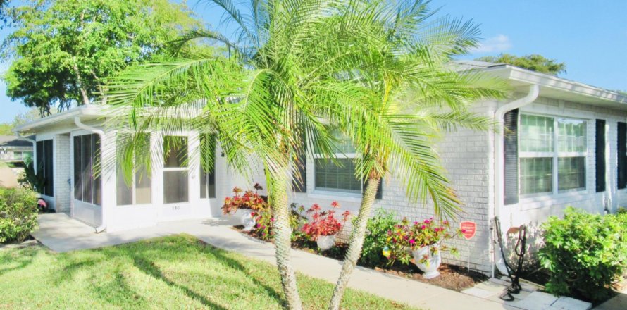 Condominio en Boynton Beach, Florida, 2 dormitorios  № 880833