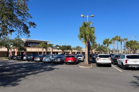 Propiedad comercial en alquiler en Altamonte Springs, Florida, 6007.62 m2 № 2142896 - foto 9