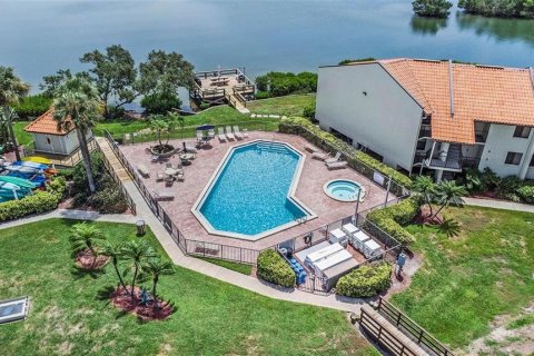 Copropriété à vendre à Saint Petersburg, Floride: 2 chambres, 77.11 m2 № 2129551 - photo 4